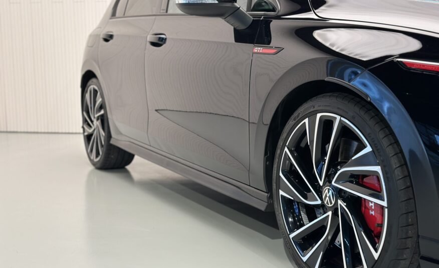 VOLKSWAGEN GOLF GTI CLUBSPORT