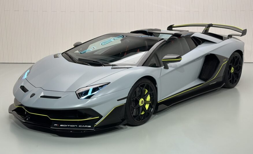 Lamborghini Aventator SVJ Roadster