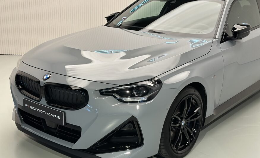 BMW M240i xDrive Coupé