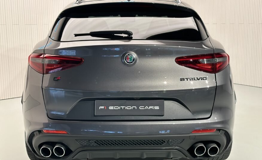 Alfa Romeo Stelvio Quadrifoglio