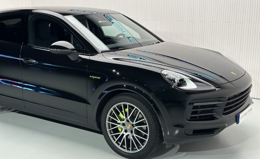 Porsche Cayenne Coupé E-Hybrid Platinum Edition