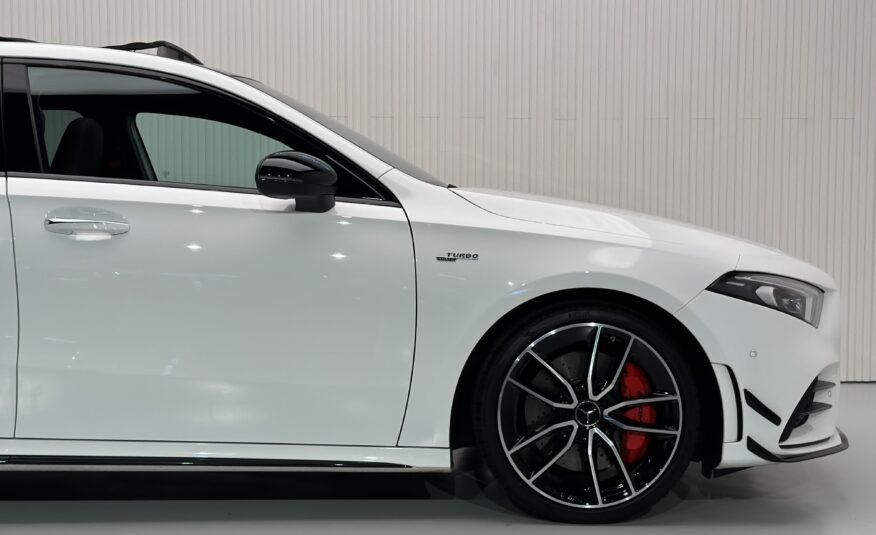 Mercedes Benz A35 AMG