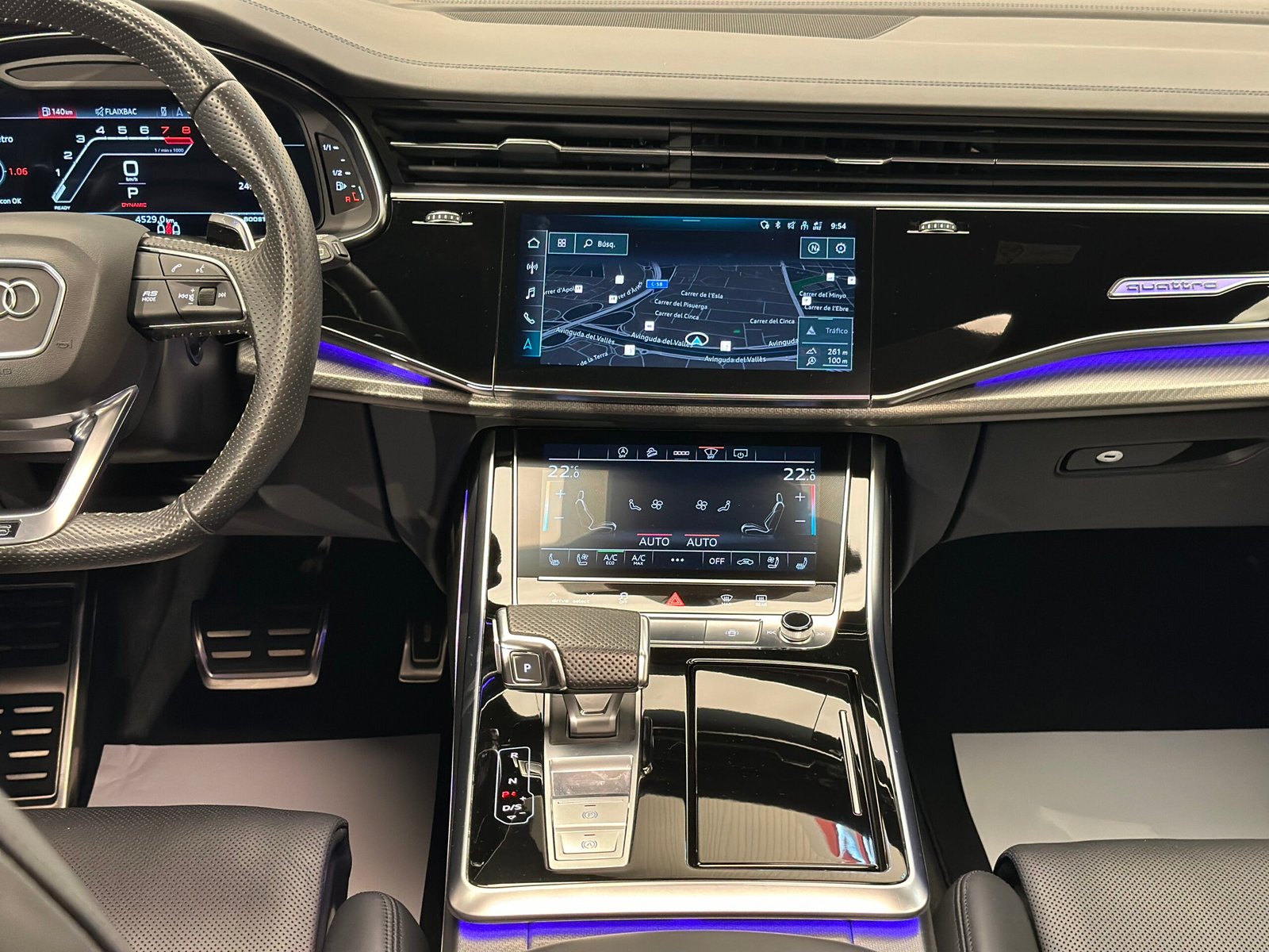 Audi RSQ8 Full Black