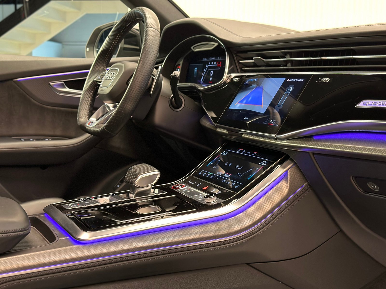 Audi RSQ8 Full Black