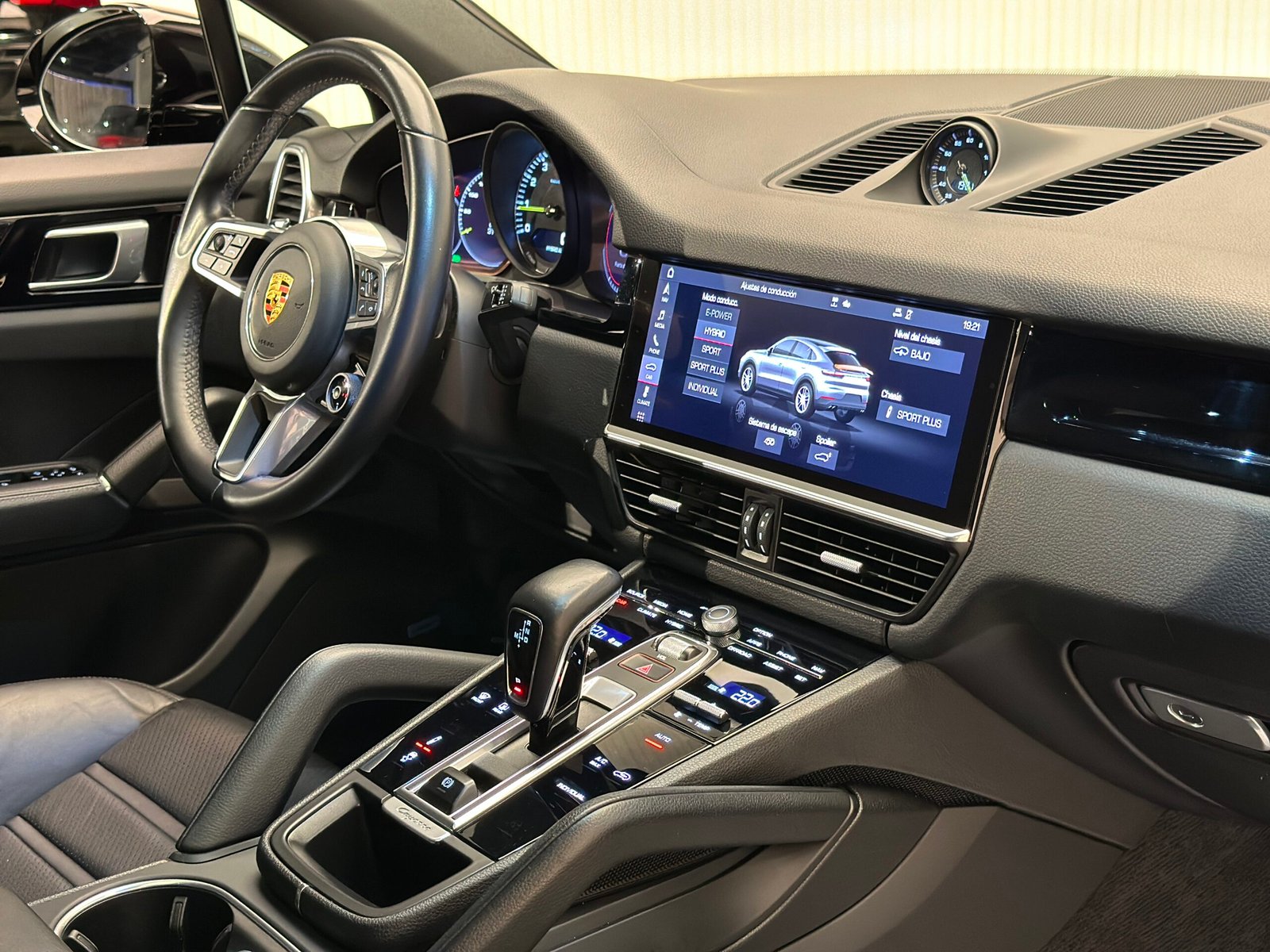 Porsche Cayenne Coupé E-Hybrid