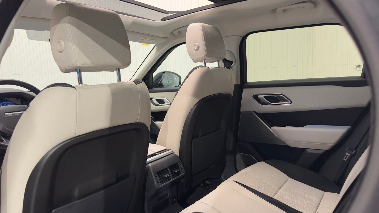 Range Rover Velar D300 SE