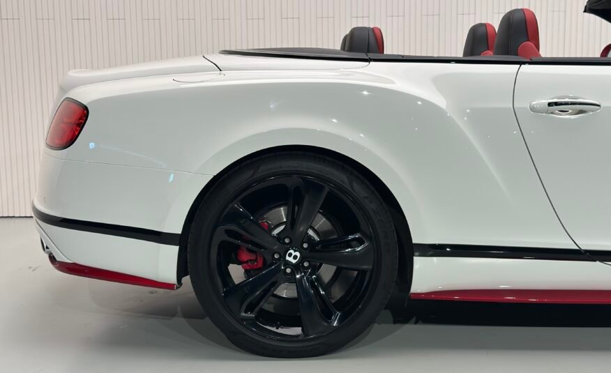 Bentley Continental GT Speed Cabrio Black Edition St. James