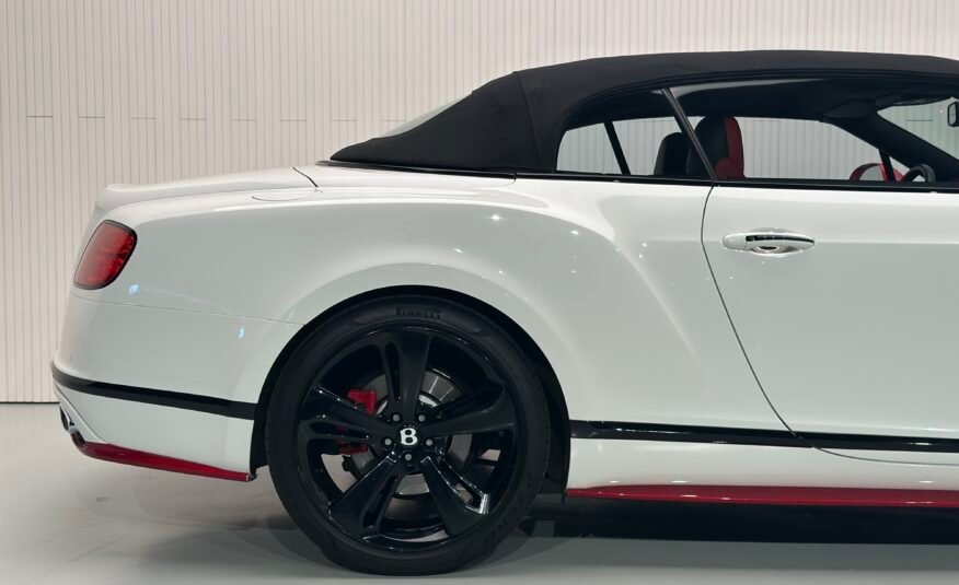 Bentley Continental GT Speed Cabrio Black Edition St. James