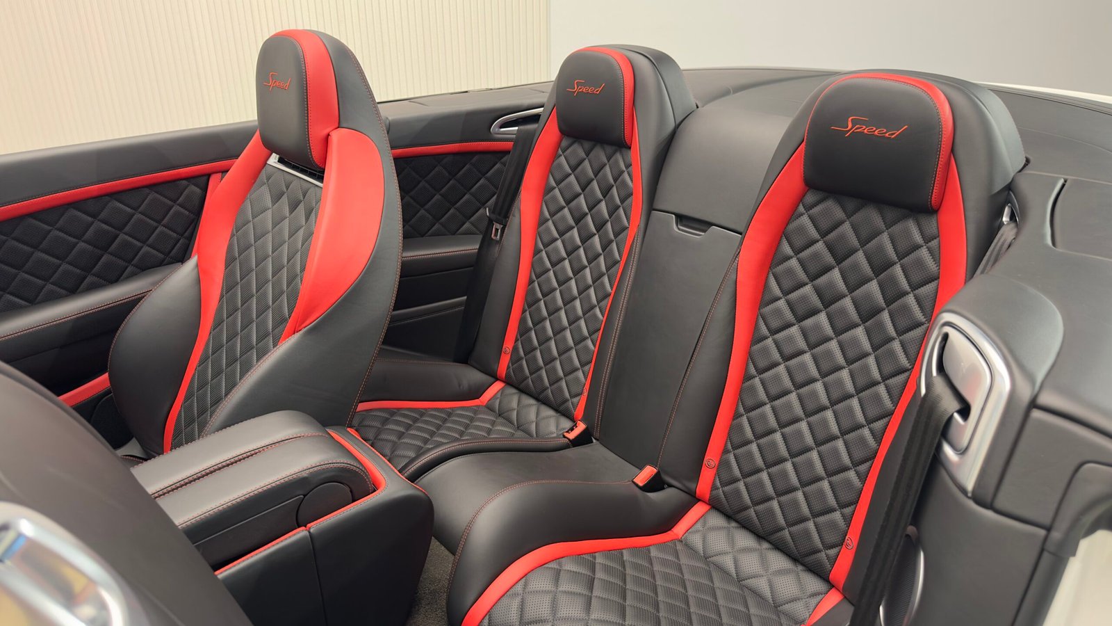 Bentley Continental GT Speed Cabrio Black Edition St. James