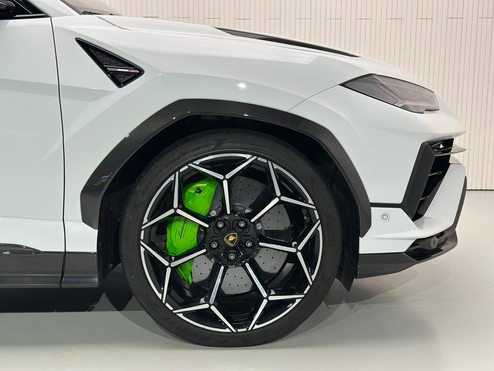 Lamborghini Urus Performante 60 Aniversario