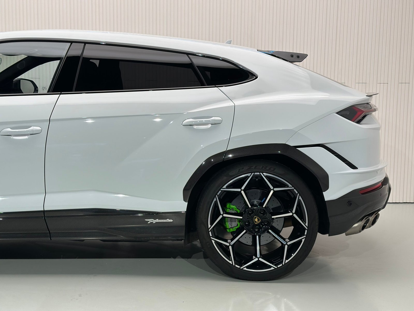 Lamborghini Urus Performante 60 Aniversario