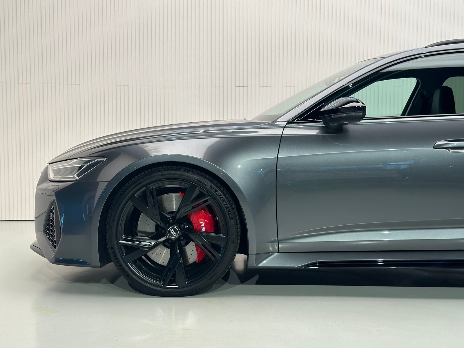 AUDI RS6 Avant Daytona