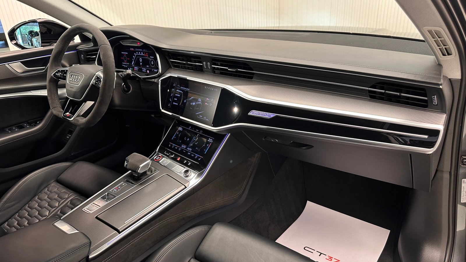 AUDI RS6 Avant Daytona