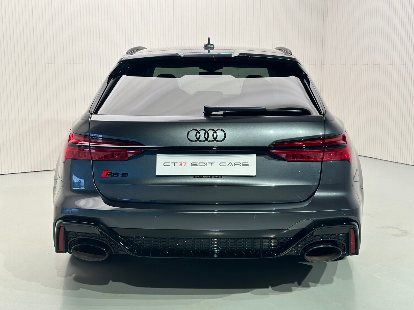 AUDI RS6 Avant Daytona