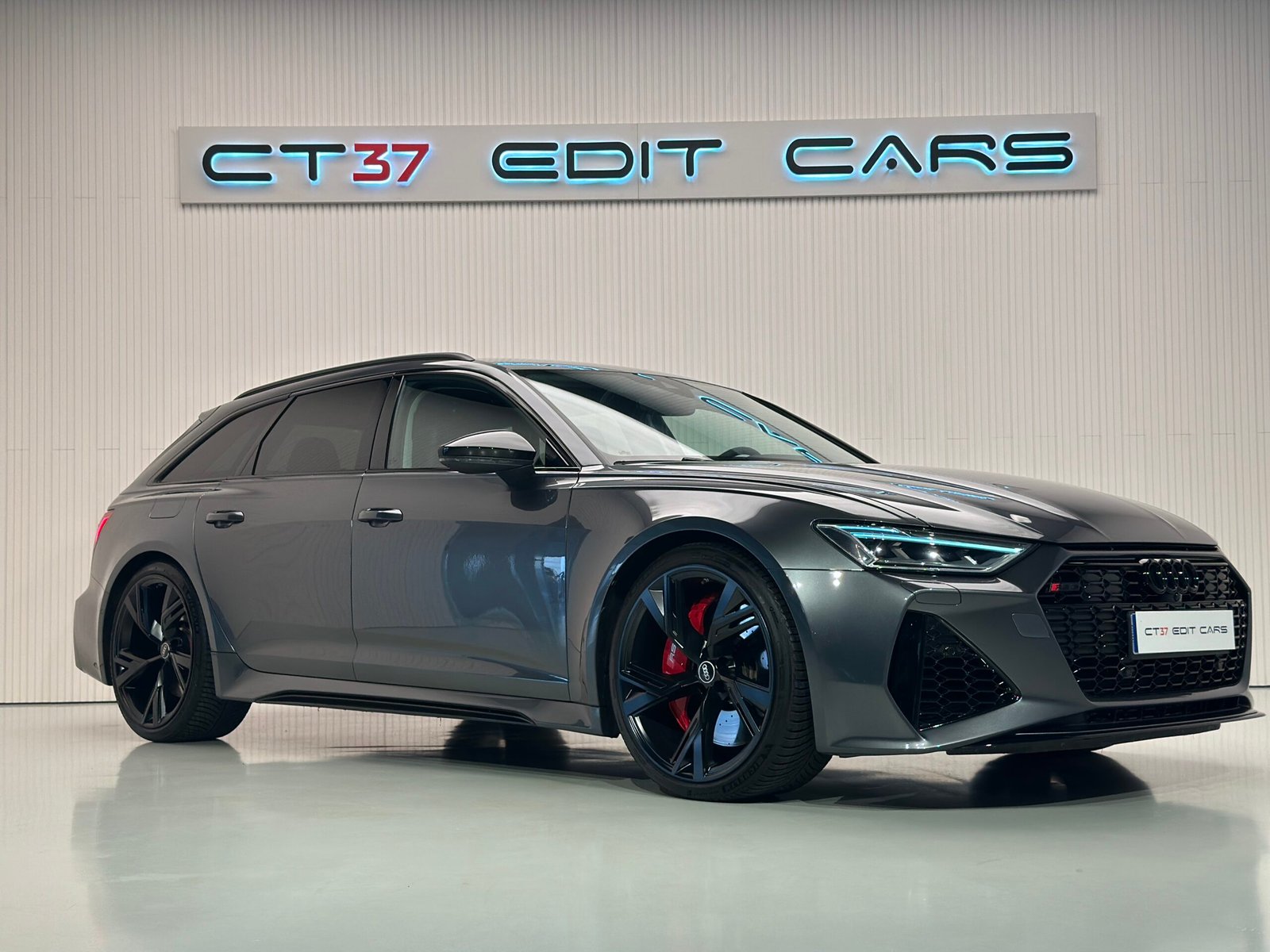 AUDI RS6 Avant Daytona