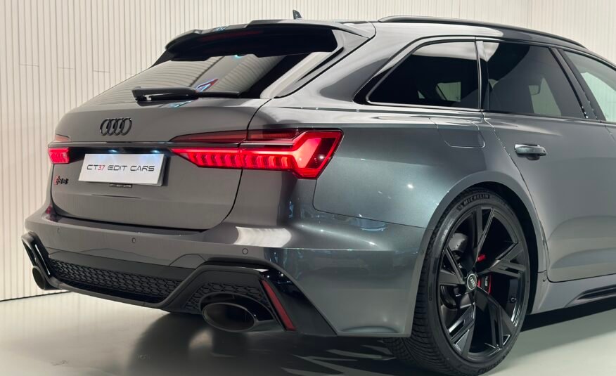 AUDI RS6 Avant Daytona