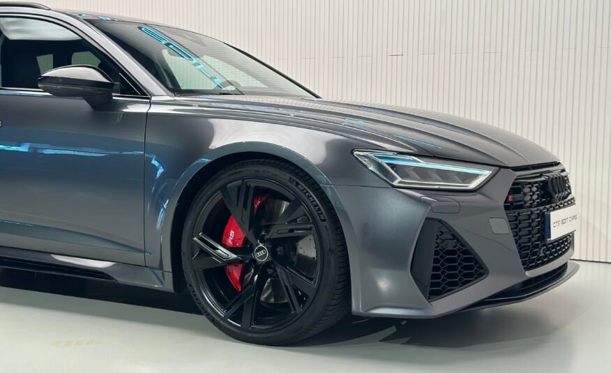 AUDI RS6 Avant Daytona
