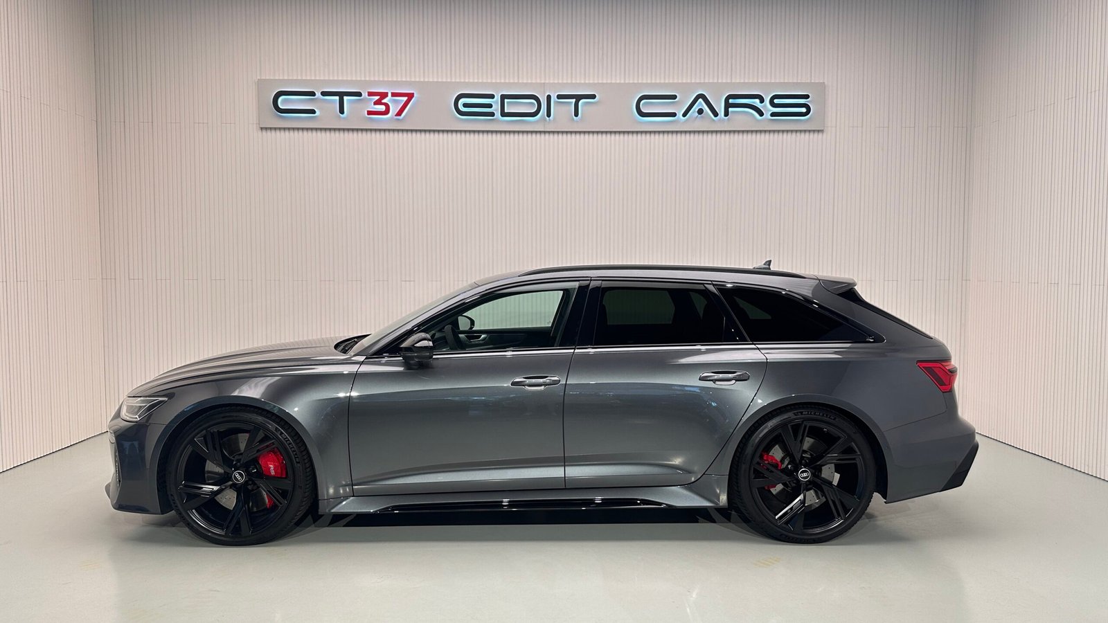 AUDI RS6 Avant Daytona