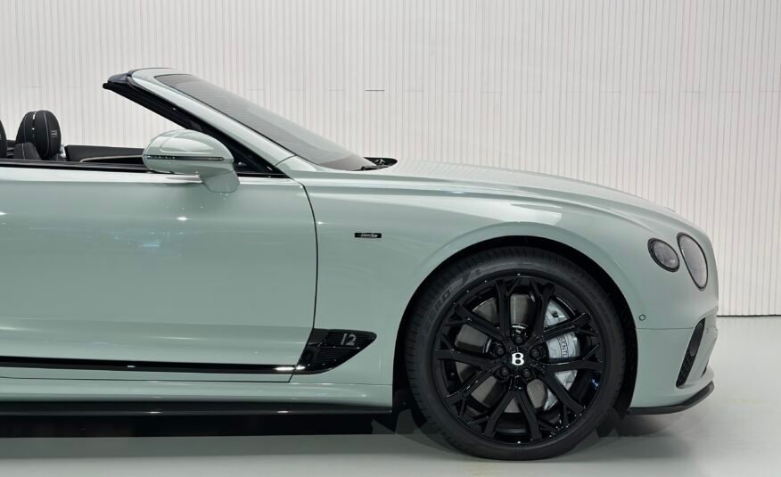 Bentley Continental GTC Speed Edition V12