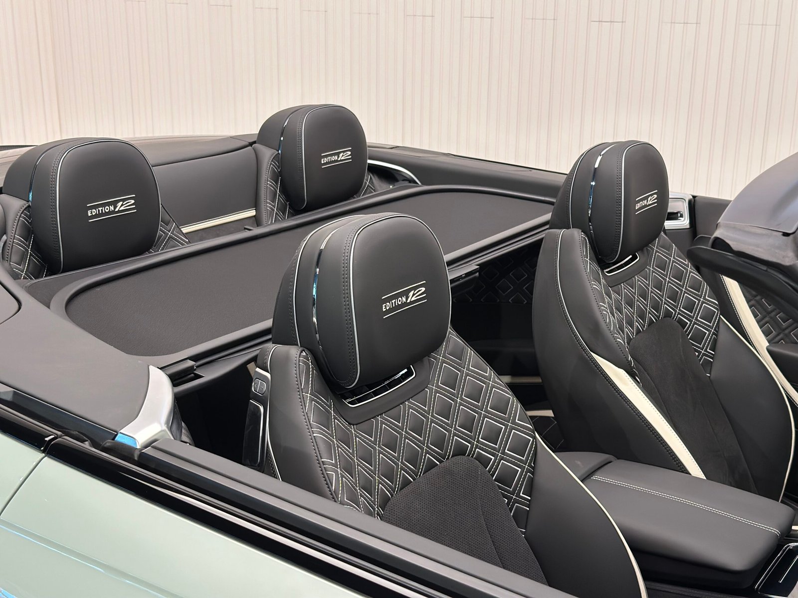 Bentley Continental GTC Speed Edition V12