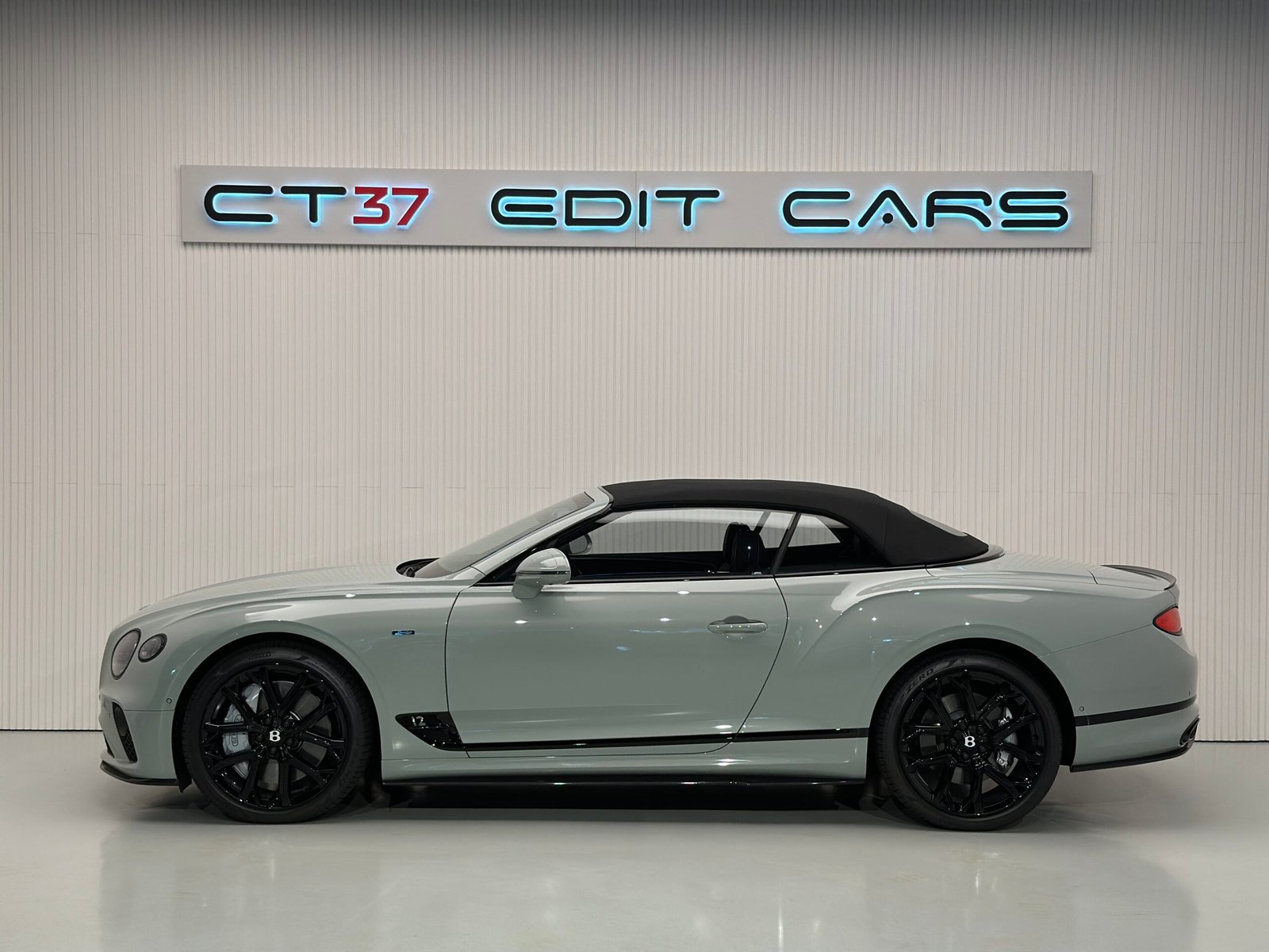 Bentley Continental GTC Speed Edition V12