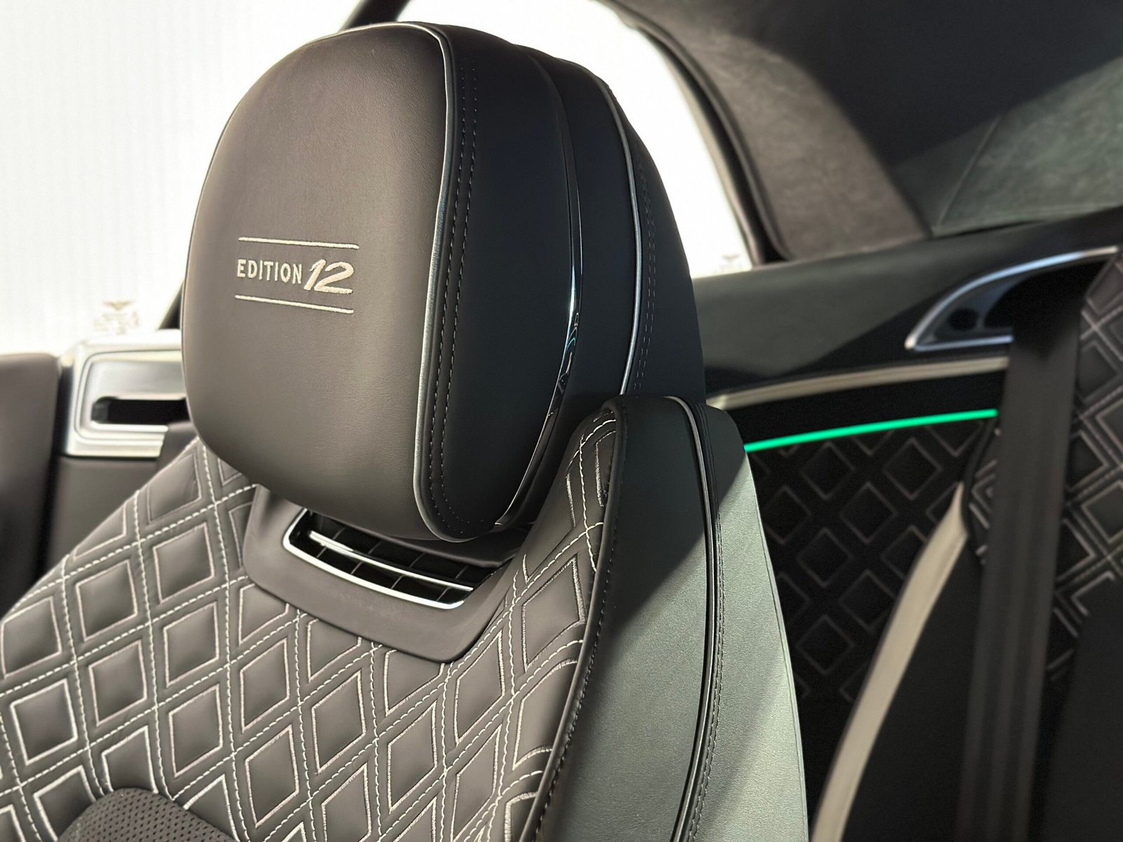 Bentley Continental GTC Speed Edition V12