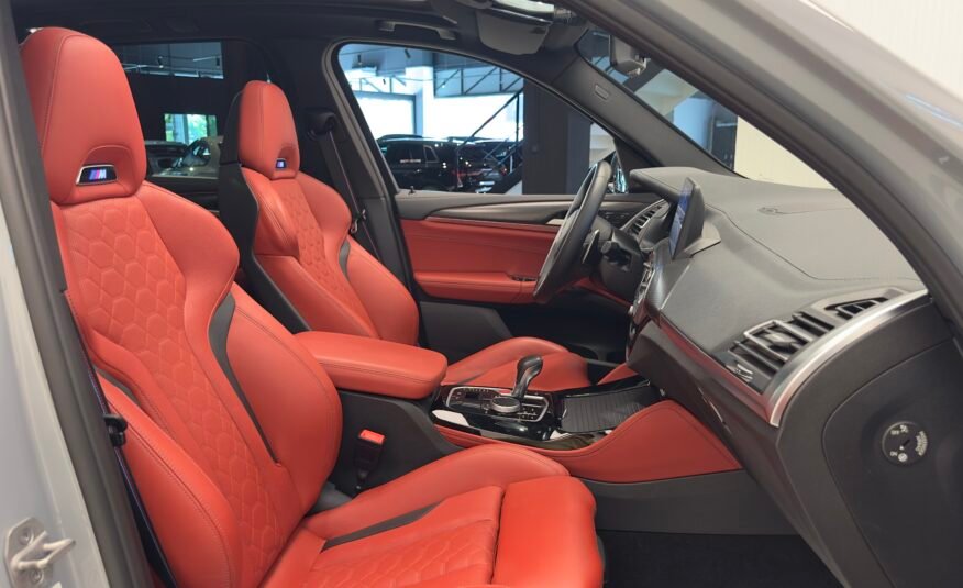 BMW X3M Competition