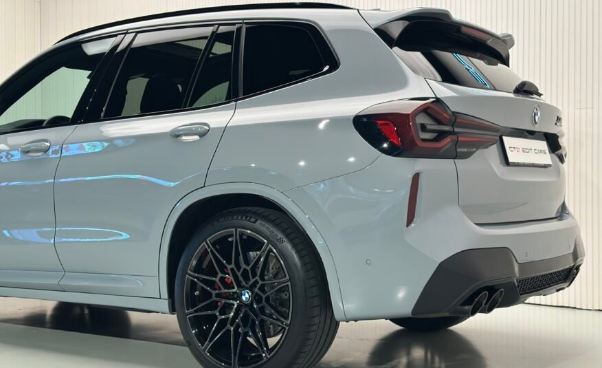 BMW X3M Competition