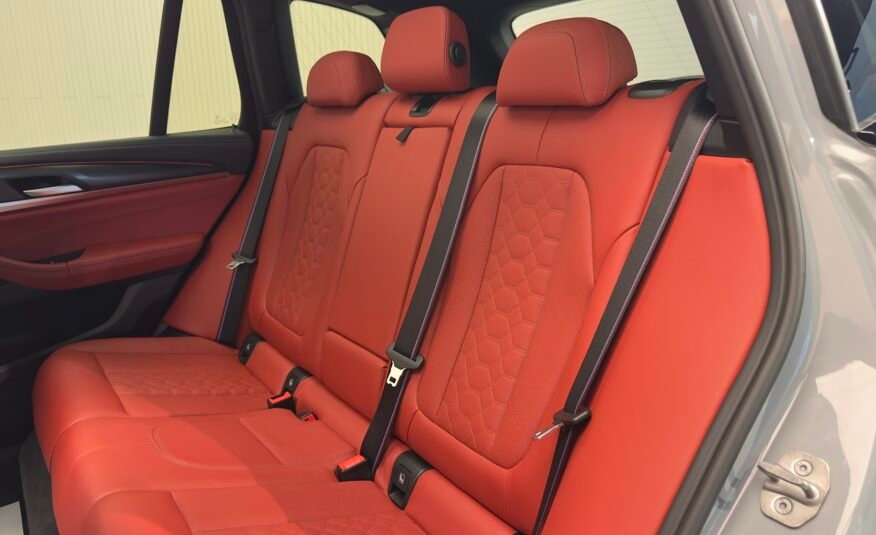 BMW X3M Competition