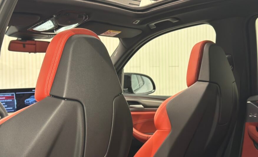 BMW X3M Competition