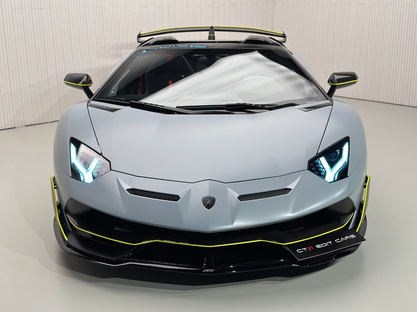 Lamborghini Aventator SVJ Roadster