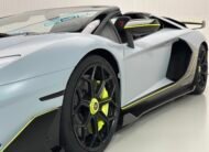 Lamborghini Aventator SVJ Roadster