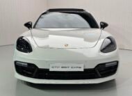 Porsche Panamera Turbo