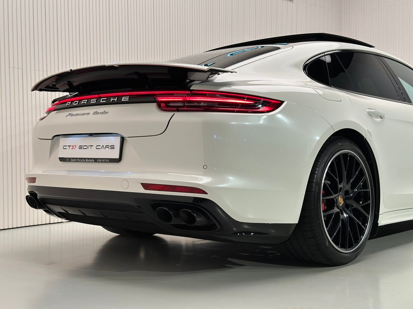 Porsche Panamera Turbo