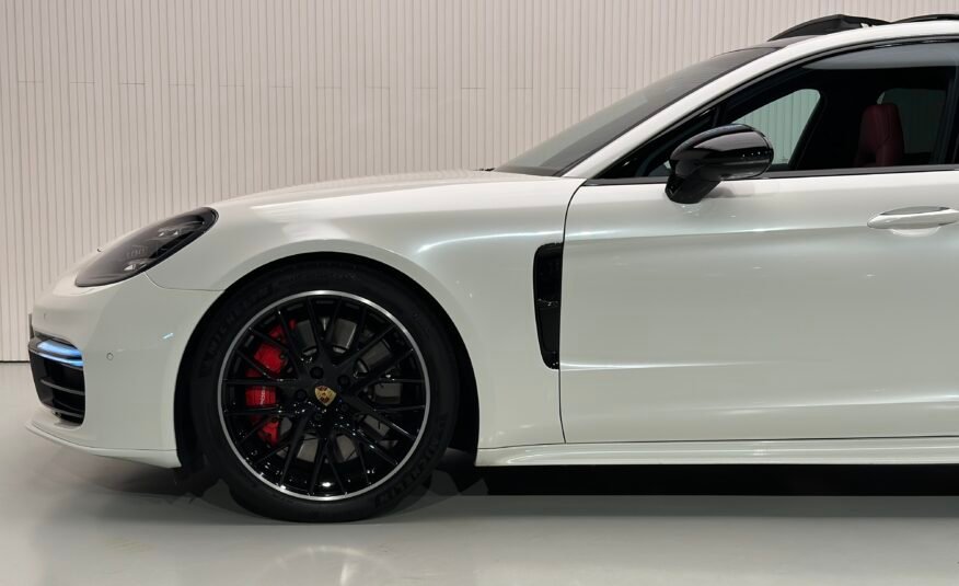 Porsche Panamera Turbo