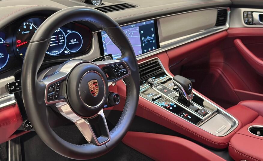 Porsche Panamera Turbo
