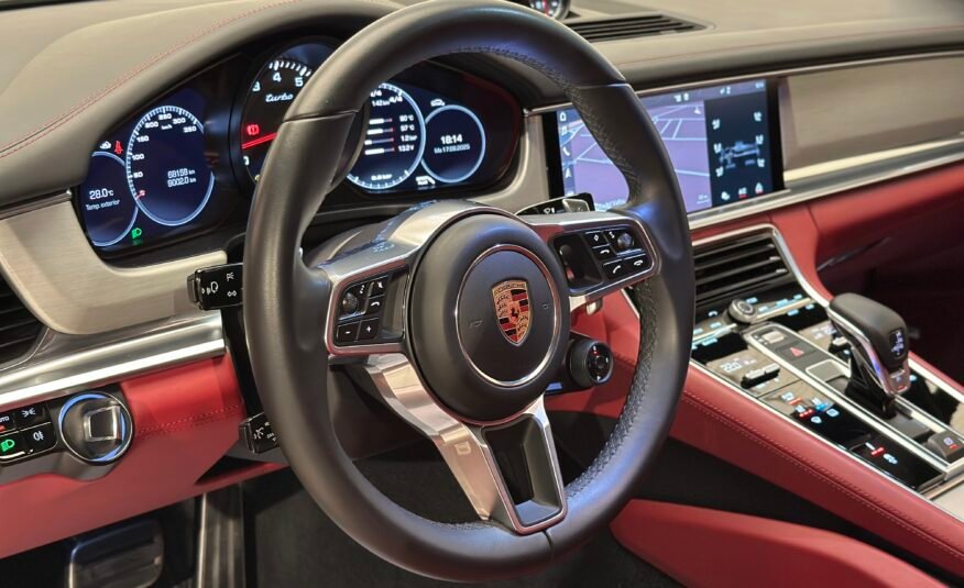 Porsche Panamera Turbo