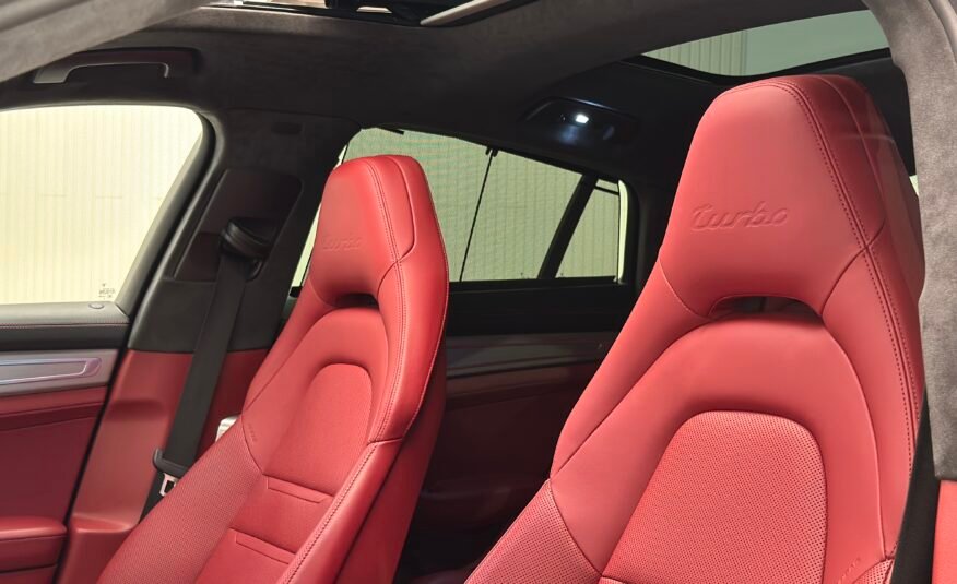 Porsche Panamera Turbo