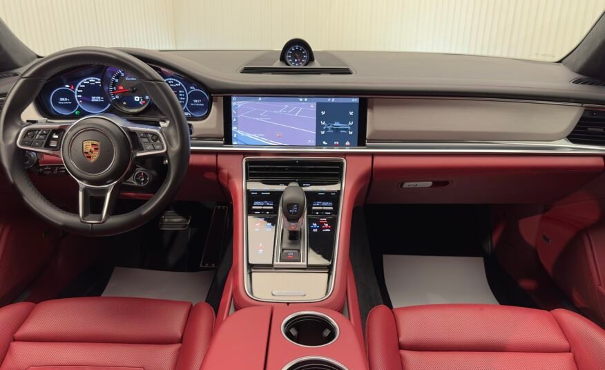 Porsche Panamera Turbo