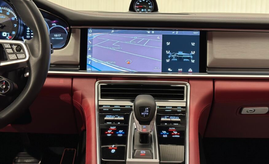 Porsche Panamera Turbo