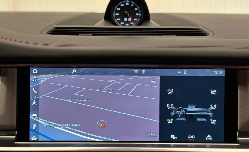Porsche Panamera Turbo