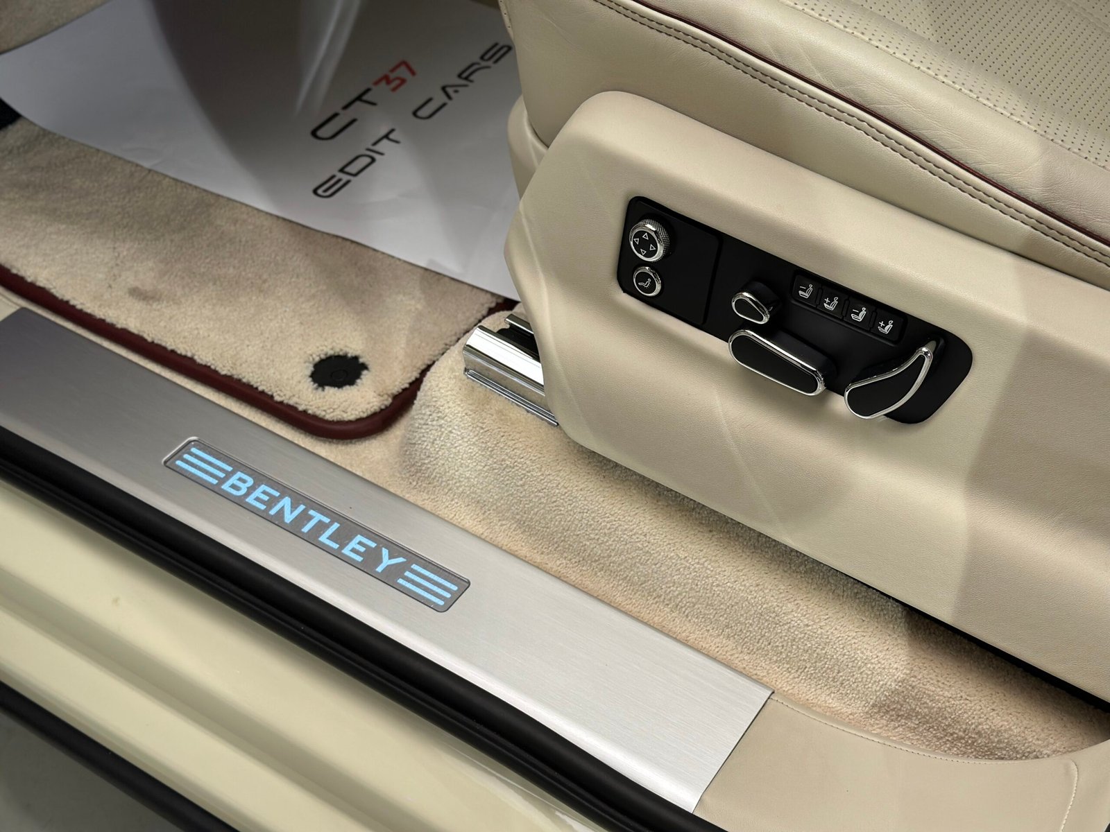 Bentley Bentayga V8 First Edition