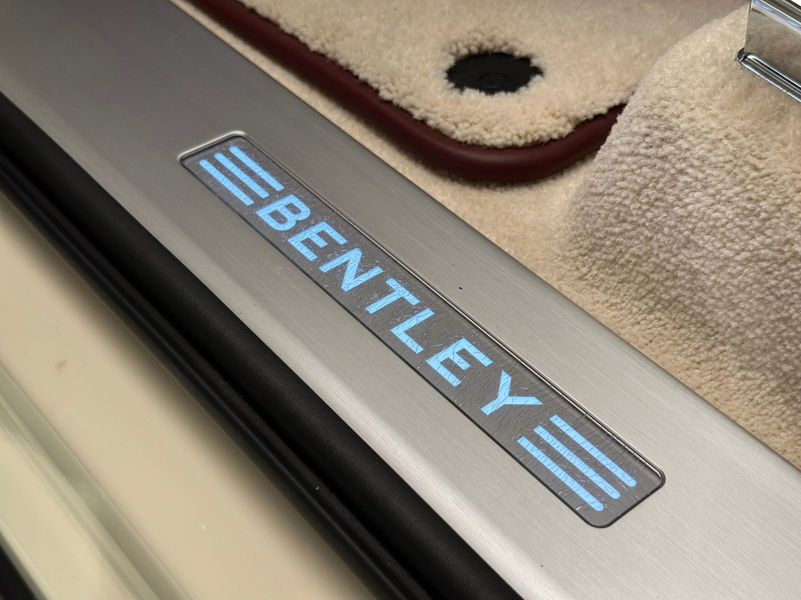 Bentley Bentayga V8 First Edition