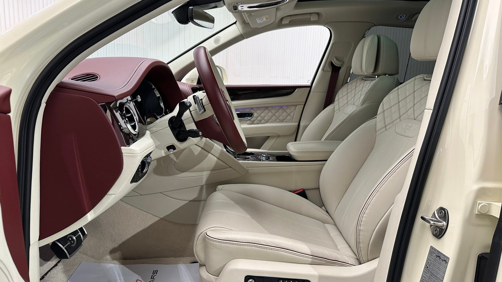 Bentley Bentayga V8 First Edition