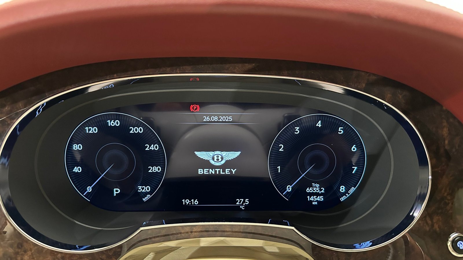 Bentley Bentayga V8 First Edition