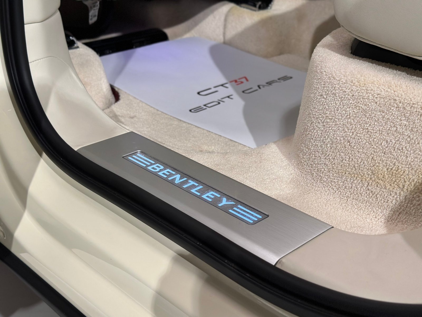 Bentley Bentayga V8 First Edition