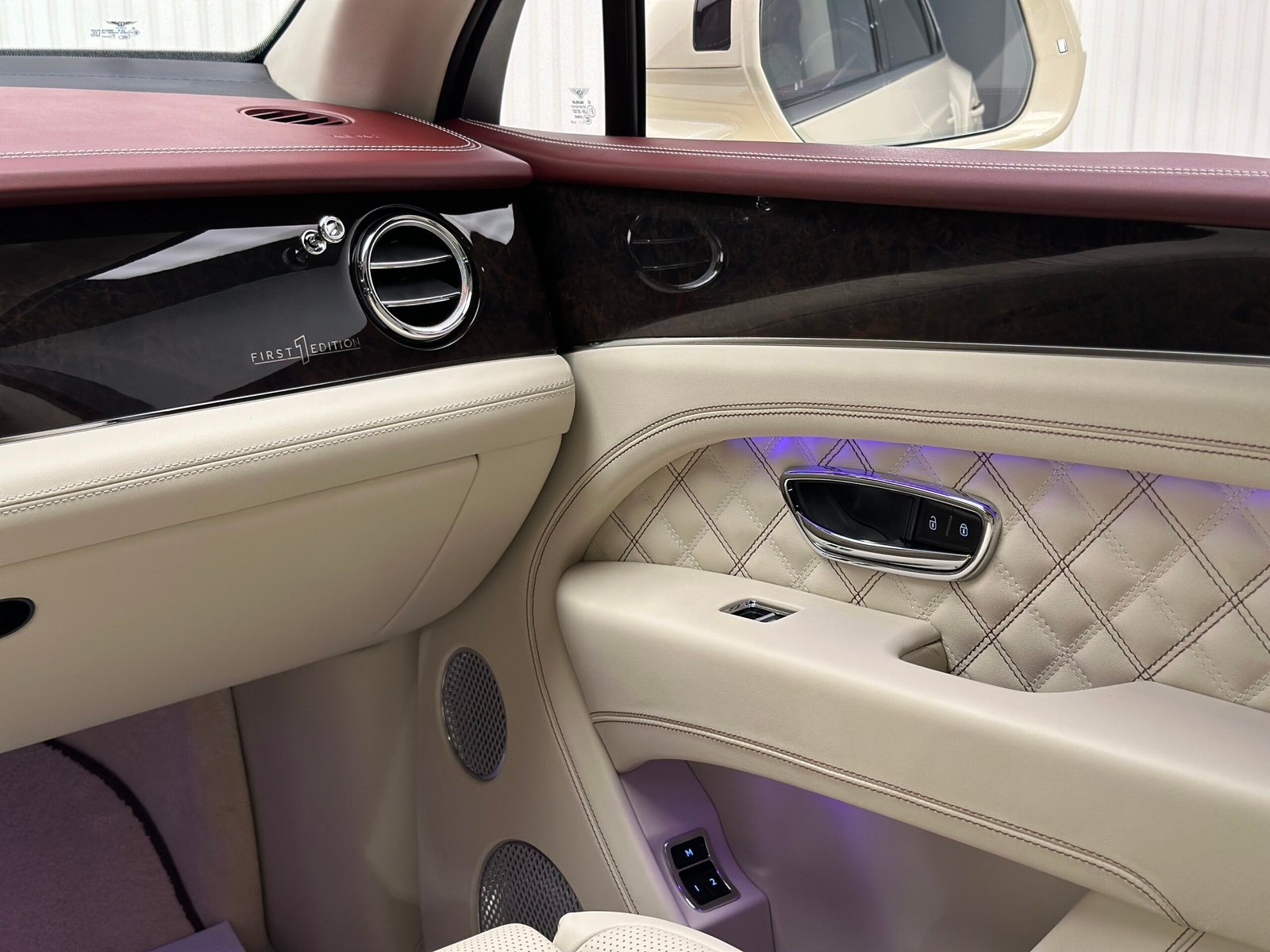 Bentley Bentayga V8 First Edition