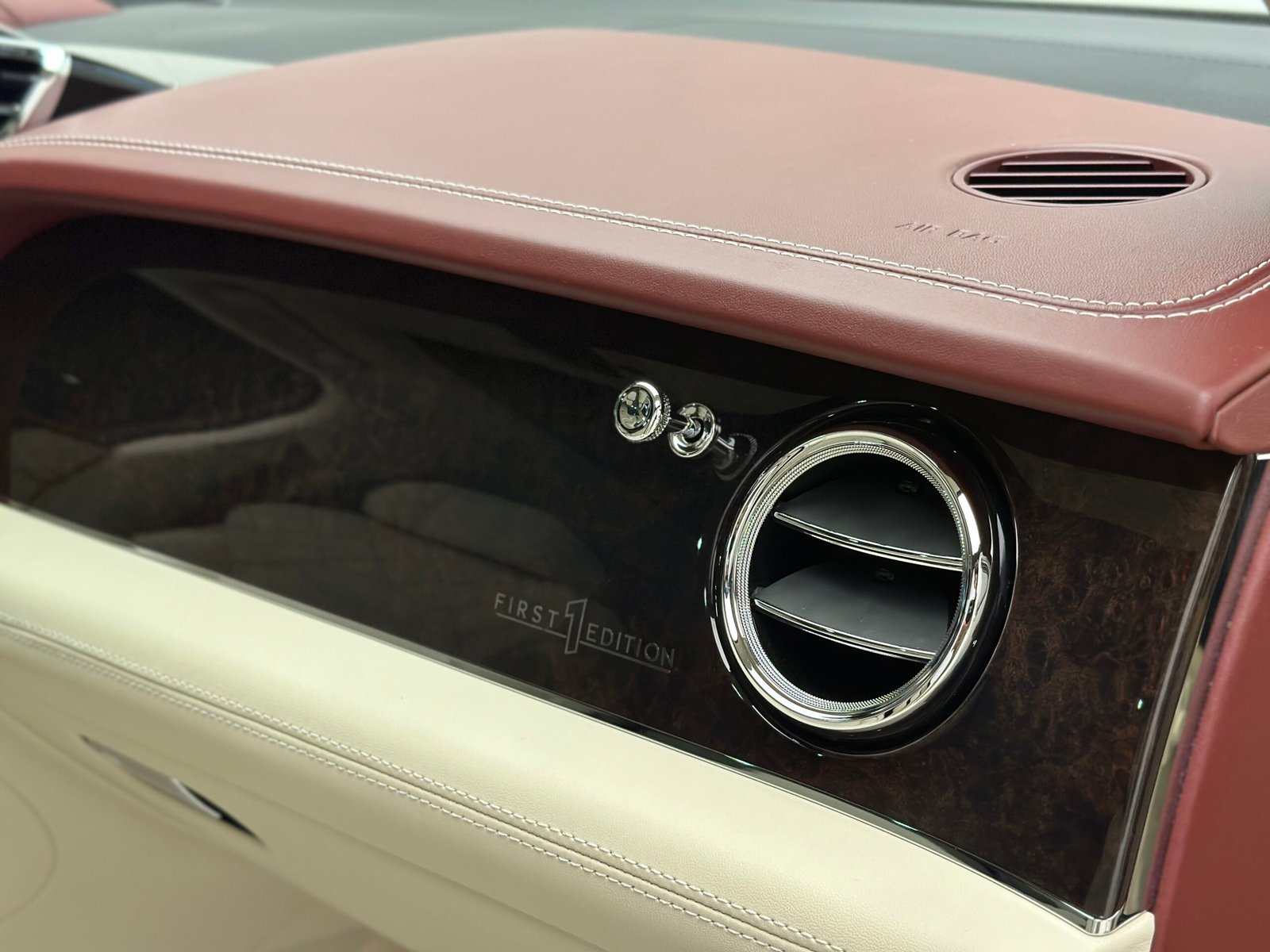 Bentley Bentayga V8 First Edition