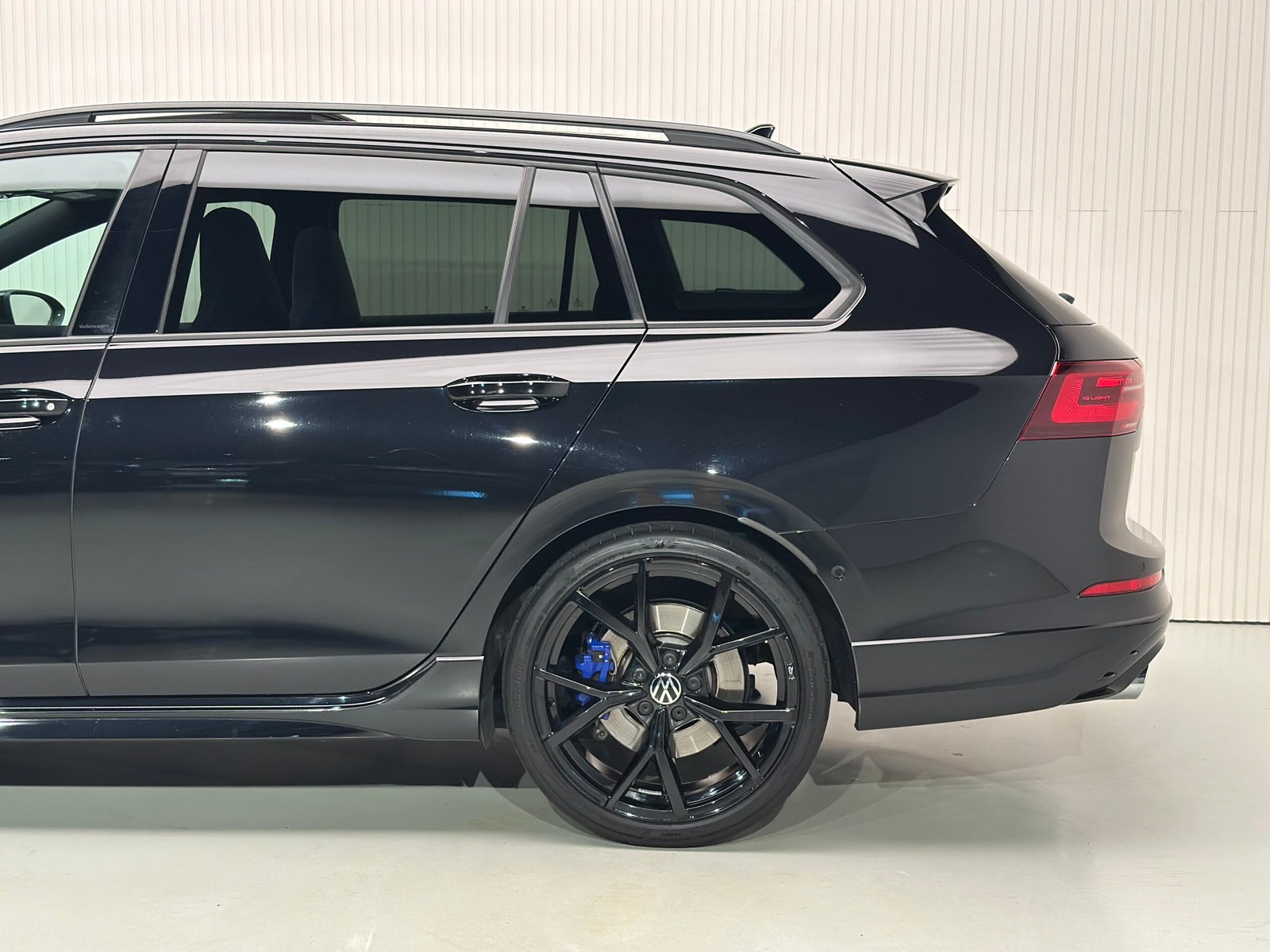 Volkswagen Golf R Variant