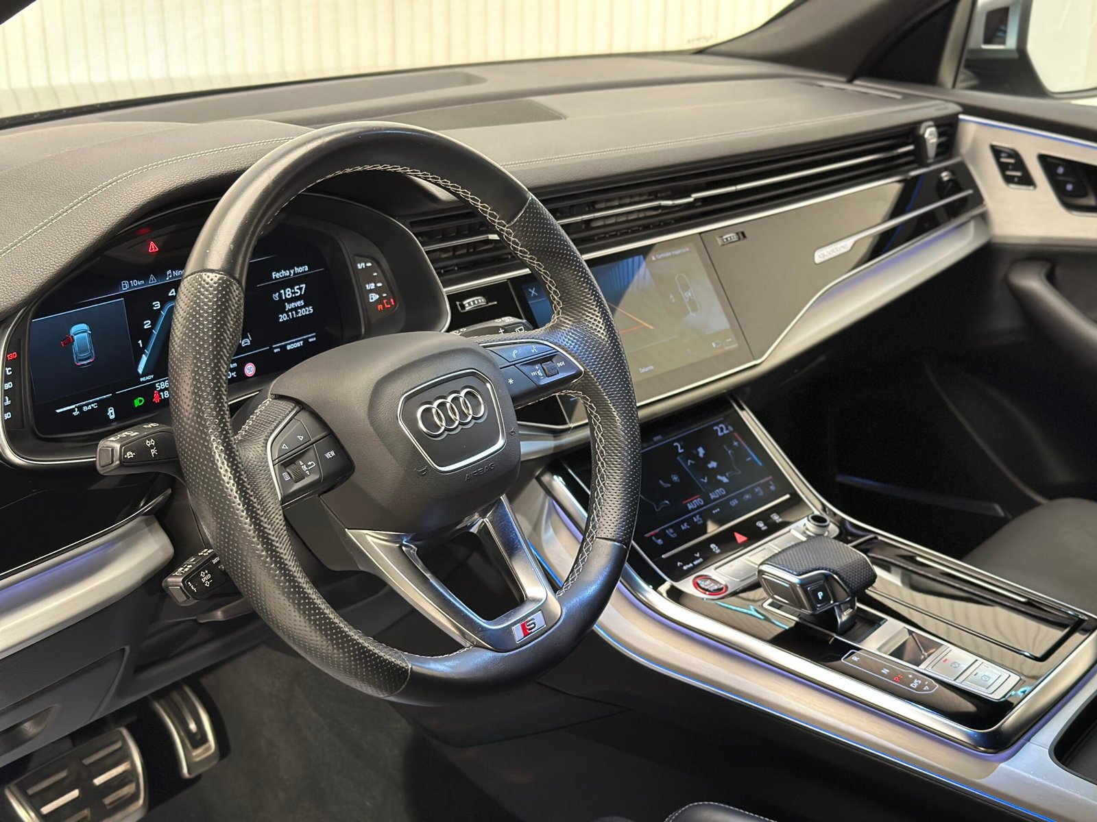 Audi SQ8 TFSI Black Limited